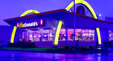 麦当劳借助数字标牌扭转销售颓势-广州磐众智能科技有限公司